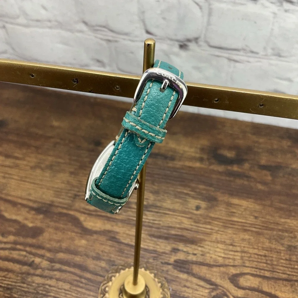 Coach Ladies Green Wrist Watch Swiss Quartz Stainless Steel New Battery 0893 - Picture 2 of 12